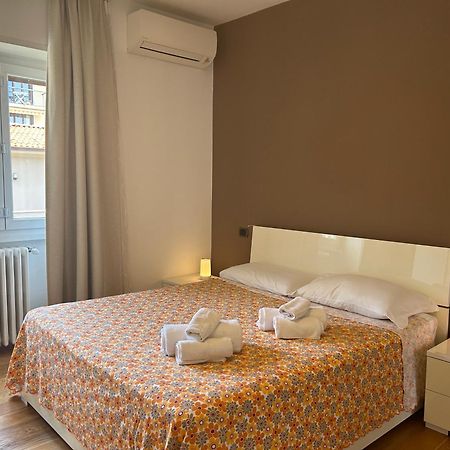 Comfortable Apartment In The Heart Of Lecco Zewnętrze zdjęcie