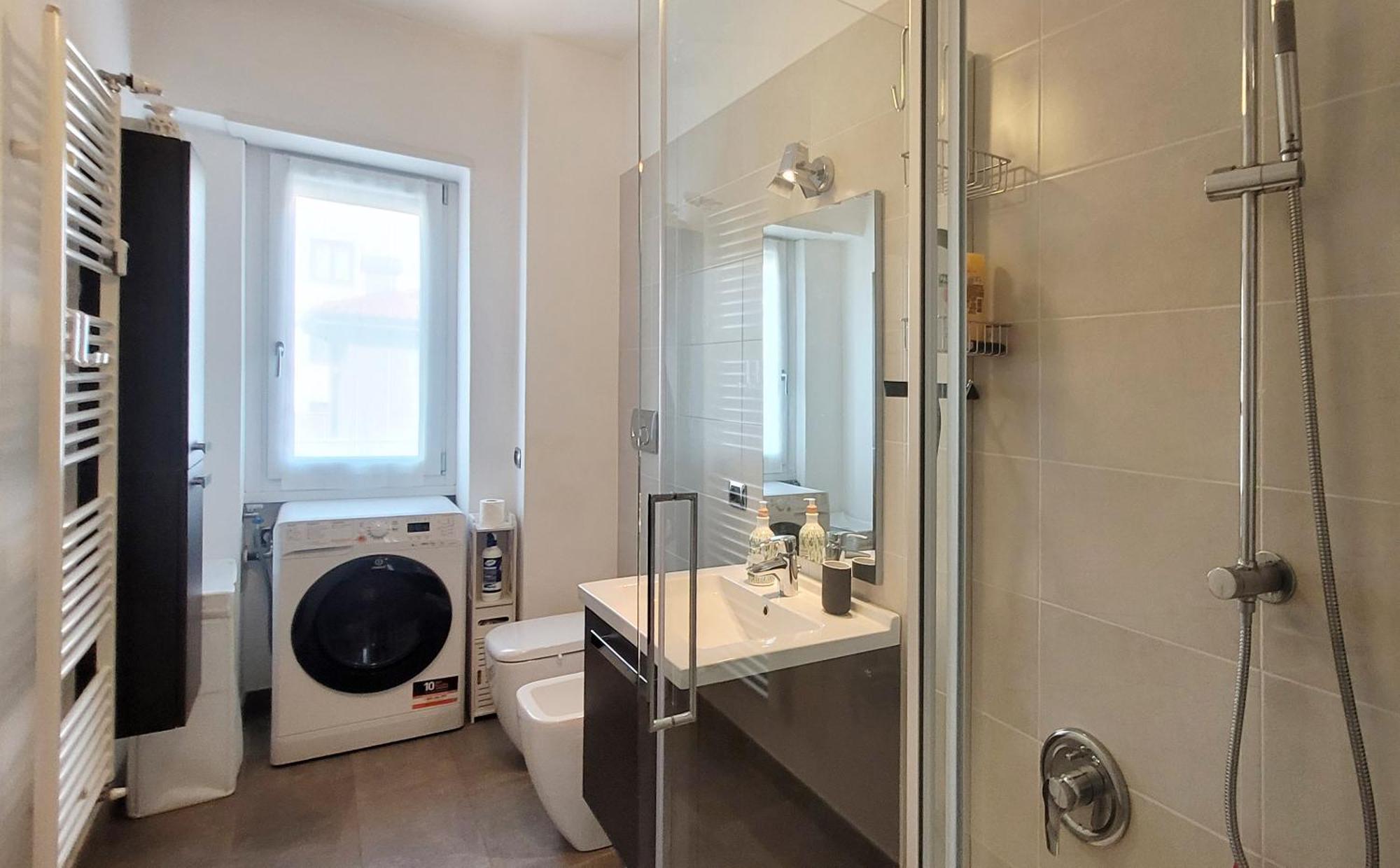 Comfortable Apartment In The Heart Of Lecco Zewnętrze zdjęcie
